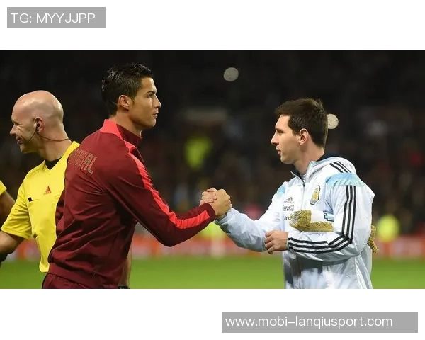 C罗荣膺中东最佳球员三连冠国米热刺双双赢得比赛